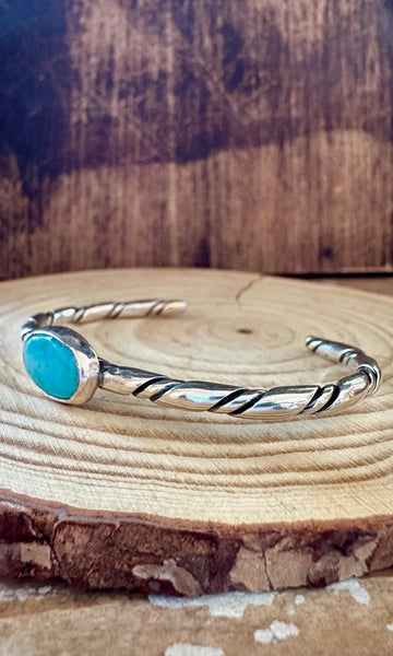 TURQUOISE OVAL Small Sterling Silver Cuff