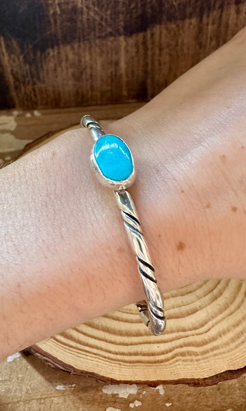 TURQUOISE OVAL Small Sterling Silver Cuff