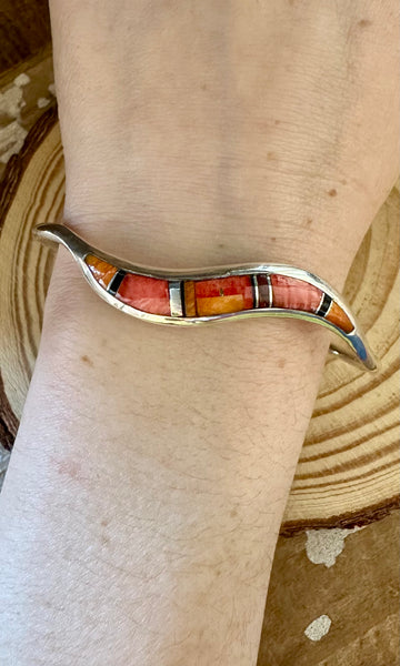 SPINEY OYSTER WAVE Sterling Silver Cuff
