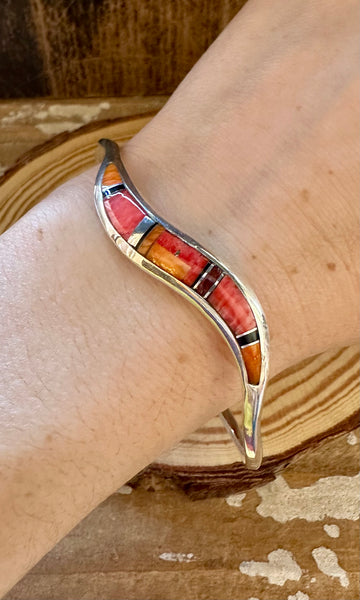 SPINEY OYSTER WAVE Sterling Silver Cuff