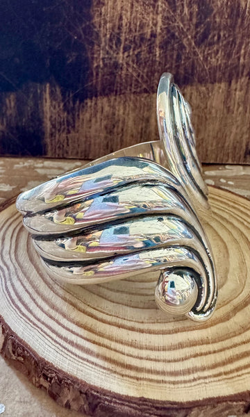 MEXICAN NAVA Sterling Silver Bracelet • 86g