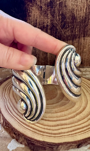 MEXICAN NAVA Sterling Silver Bracelet • 86g