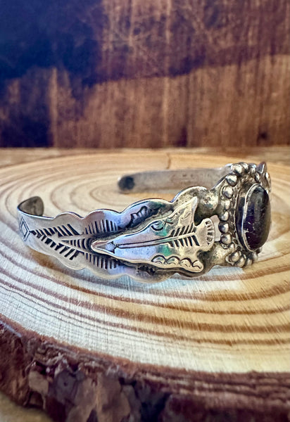 TWIN ARROWHEADS Black Stone and Coin Silver Cuff