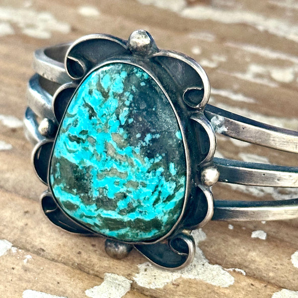 TIME FOR YOU Chimney Butte Navajo Cuff • 60g