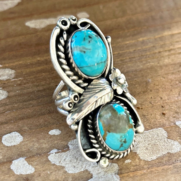 LITTLE C.R. Navajo, Dineh Native Arts Turquoise Sterling Silver • Size 8