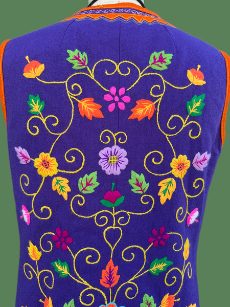 SAKS FIFTH AVENUE 1960s Vintage Wool Flower Vest • Small