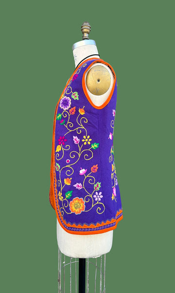 SAKS FIFTH AVENUE 1960s Vintage Wool Flower Vest • Small