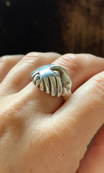 SILVER HAND SHAKE Sterling Ring • Size 7 1/4