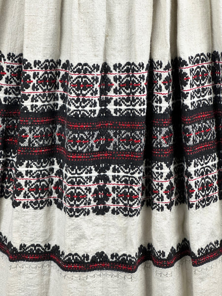 NICE FOLKS East European Hungarian Hand Embroidered Folk Skirt  • Medium