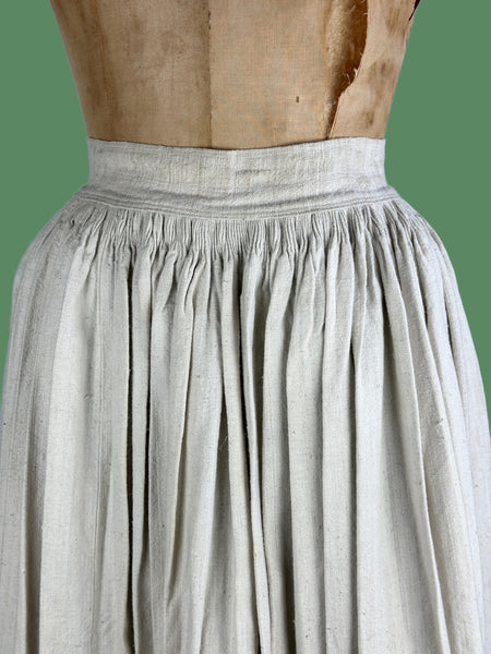NICE FOLKS East European Hungarian Hand Embroidered Folk Skirt  • Medium