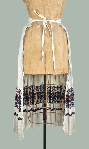 NICE FOLKS East European Hand Embroidered Apron • Open Size