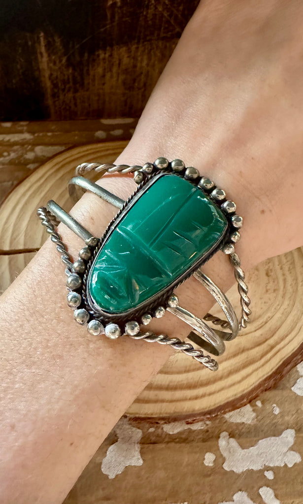 1950s VINTAGE MEXICAN SILVER and Green Onyx Cuff • 32g