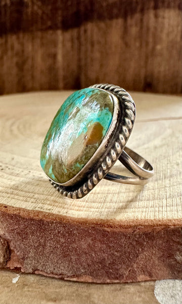 S SKEETS TURQUOISE and Sterling Silver Ring • Size 6