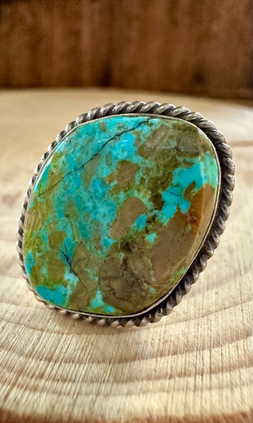 S SKEETS TURQUOISE and Sterling Silver Ring • Size 6