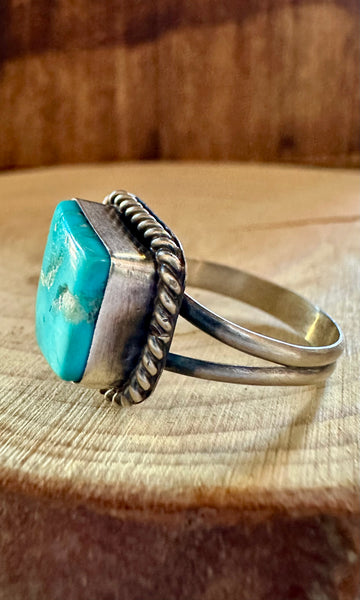 POINTED SQUARE TURQUOISE Sterling Silver Ring • Size 8
