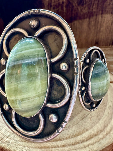 LIZARD JASPER Vintage 70s Silver and Green Cuff • 108g