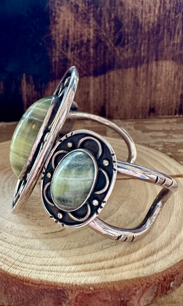 LIZARD JASPER Vintage 70s Silver and Green Cuff • 108g