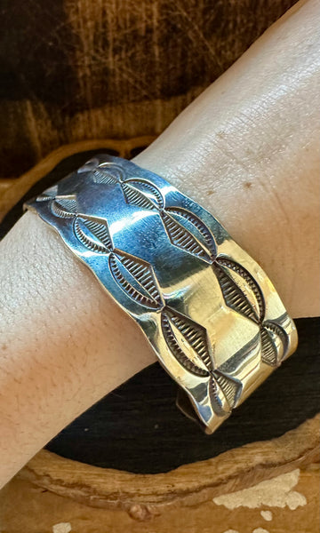 BUFFALO DANCER Sterling Silver Overlay Cuff • 48g