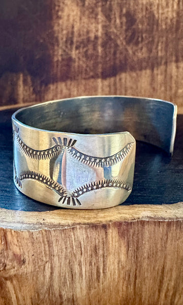BUFFALO DANCER Sterling Silver Overlay Cuff • 36g