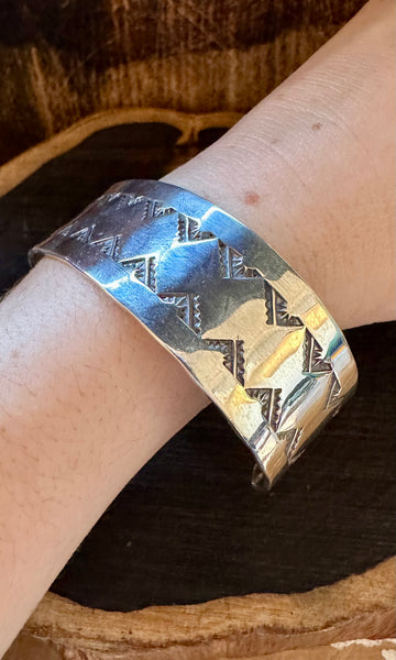BUFFALO DANCER Sterling Silver Overlay Cuff • 38g