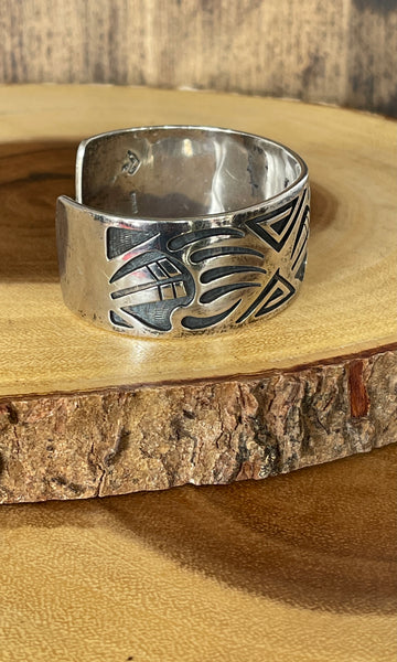 TONY KYASYOUSIE Hopi Bear Claw Overlay Silver Cuff