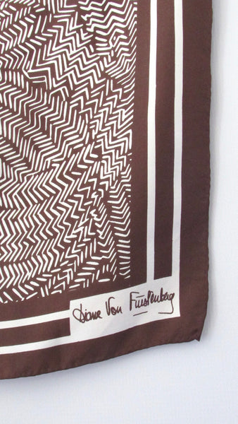 DIANE VON FURSTENBERG Vintage 70s Abstract Print Silk Twill Scarf