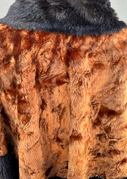 VINTAGE FAUX FUR 70s Cape • Sm. to Med.