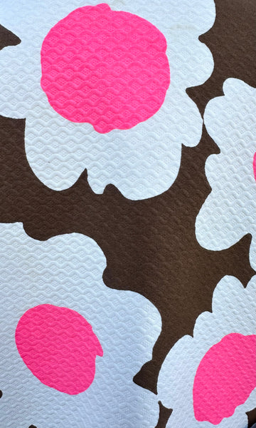 DEADSTOCK Vintage 60s Quilted Flower Coat • Medium