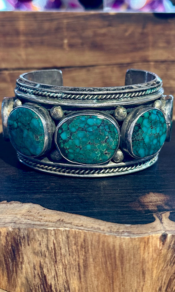 TURQUOISE TIDES Vintage Turquoise and Sterling Silver Cuff • 192g