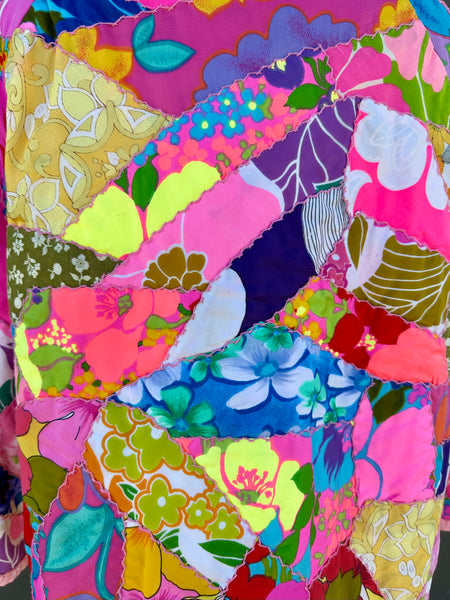 WILDFLOWER CRAZY QUILT Vintage 70s Patchwork Jacket • Med. to Lg.