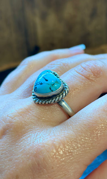 AUGUSTINE LARGO Adjustable Turquoise Heart Ring • Size 7.5 Adj.