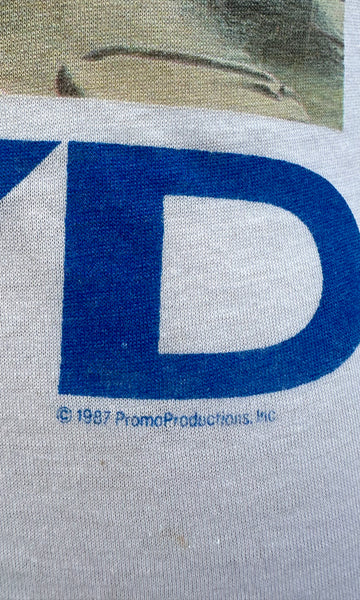 PINK FLOYD Vintage 1988 T-Shirt  • Med. to Lg.
