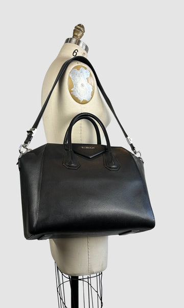 GIVENCHY Medium Antigona Bag • Made in Italy MPB0166
