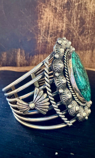SOUTHWEST CHARMER E Richards Navajo Hogan Beads Silver & Turquoise Cuff