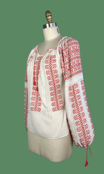 NICE FOLKS Vintage 70s Romanian Hand Embroidered Blouse • Medium