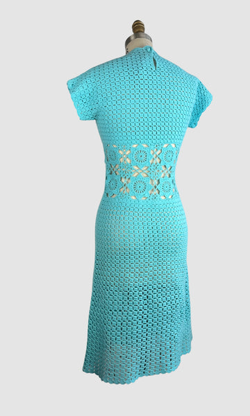 KNIT PICK 70s Hand Knit Crochet Midi Dress • Small Medium