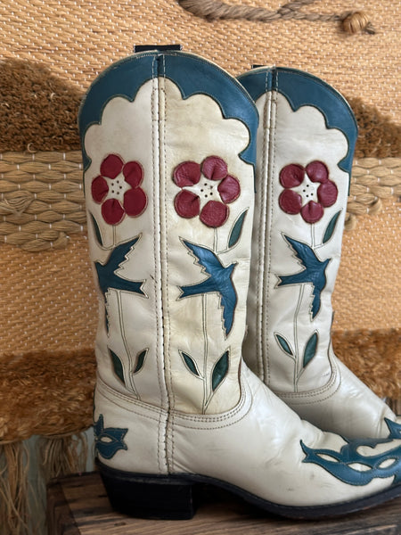 ACME Vintage 80s 90s Bluebird and Floral Leather Inlay Boots • Size 6.5