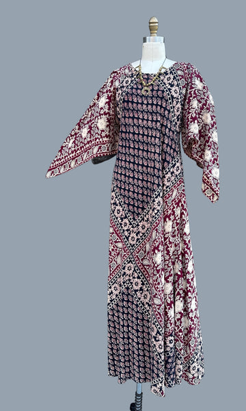 GYPSY ROMANCE 70s Pakistani Angel Wing Dress • Medium