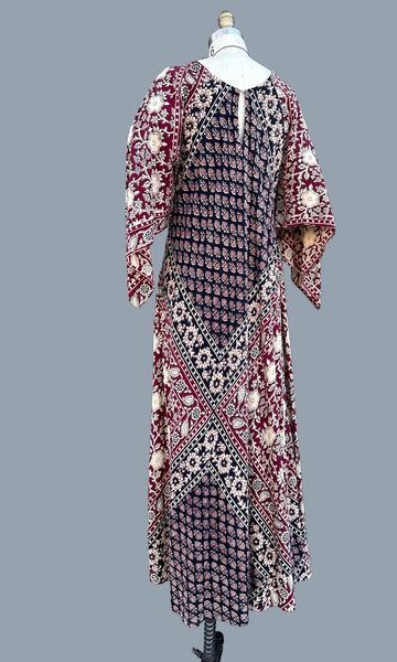 GYPSY ROMANCE 70s Pakistani Angel Wing Dress • Medium