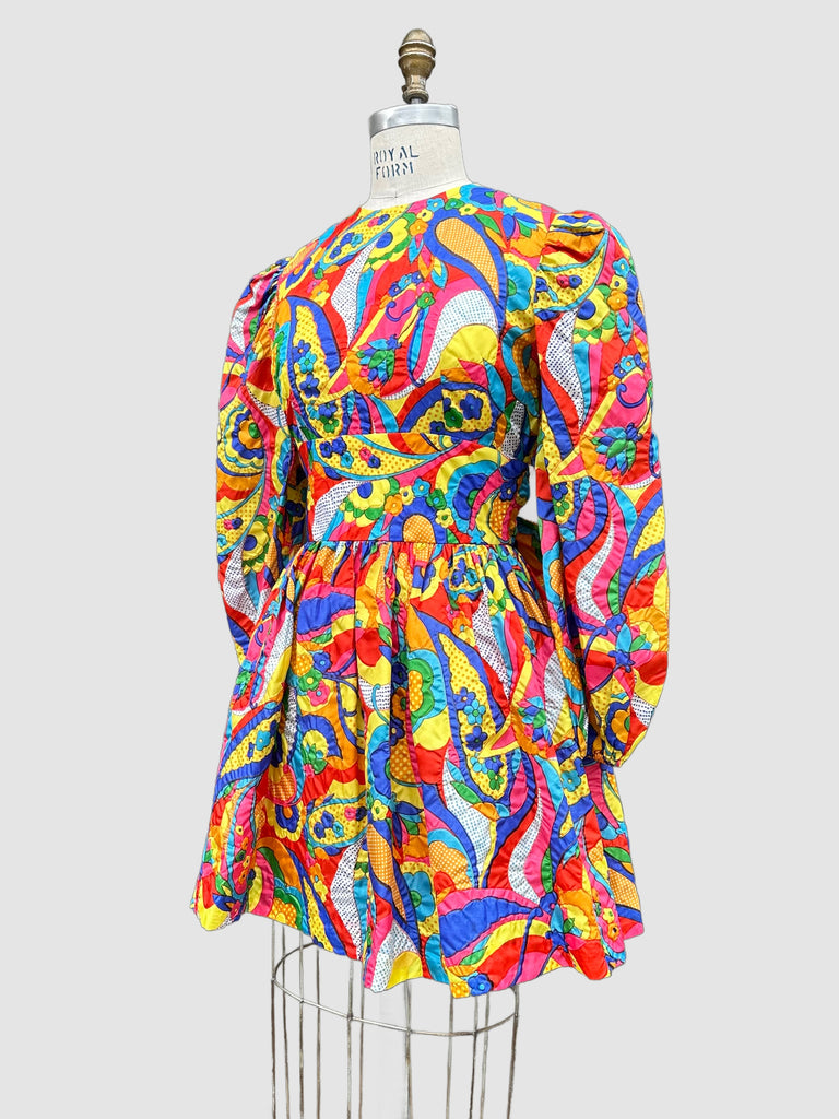 HOLD FOR JESSICA-FLOWER GARDEN Vintage 1960s Puffy Sleeved Mini Dress Love Street Vintage HOLD FOR JESSICA-FLOWER GARDEN Vintage 1960s Puffy Sleeved Mini Dress Love Street Vintage