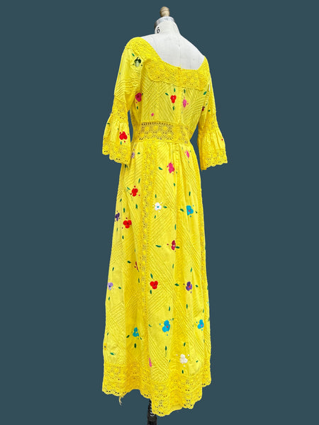 HELLO YELLOW 70s Mexican Oaxacan Embroidered Dress • Medium