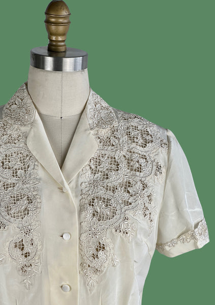 SILK ROAD 50s Chinese Silk Embroidered Blouse • Small