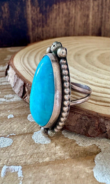 BIG BLUE VINTAGE 70s Turquoise & Sterling Silver Ring • Size 5 1/4