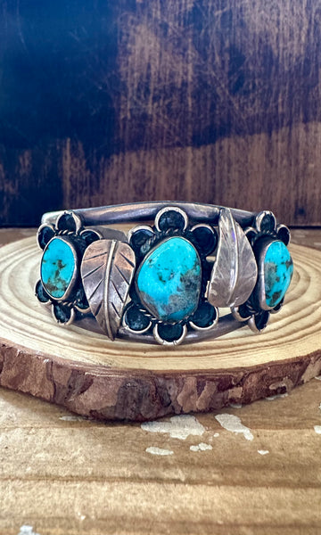 70s FLOWER APPLIQUE Turquoise & Sterling Silver Cuff • 52g