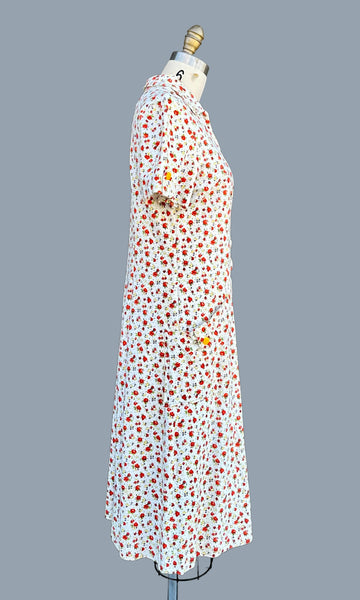 PICNIC PARTY Vintage 50s Floral Dress • Medium