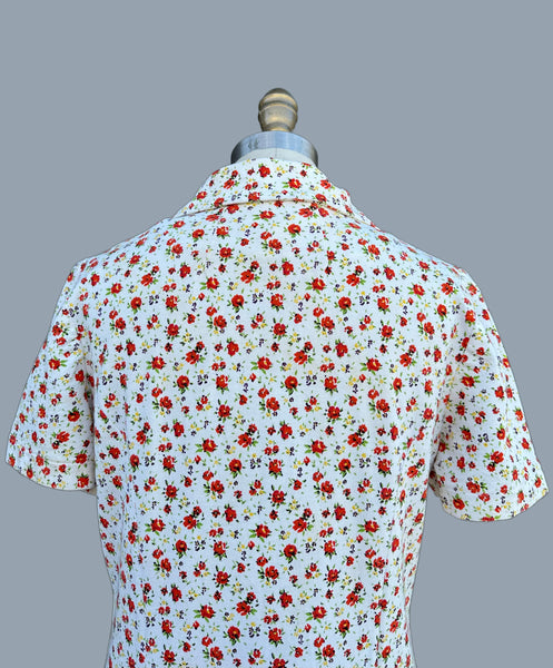PICNIC PARTY Vintage 50s Floral Dress • Medium