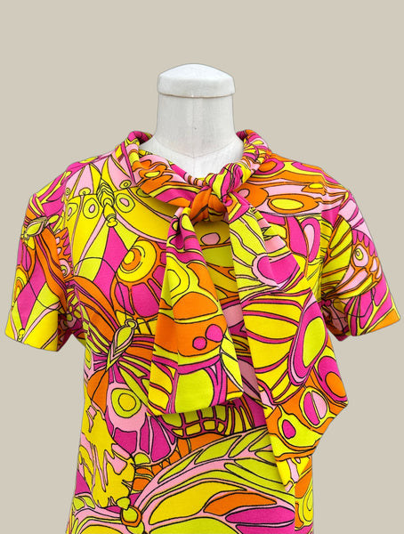 PSYCHEDELIC BUTTERFLY Vintage 60s Top • Sm. to Med.