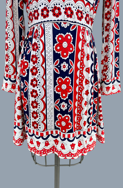 SHAWN JRS. PETITE Vintage 60s Mini Dress • Small