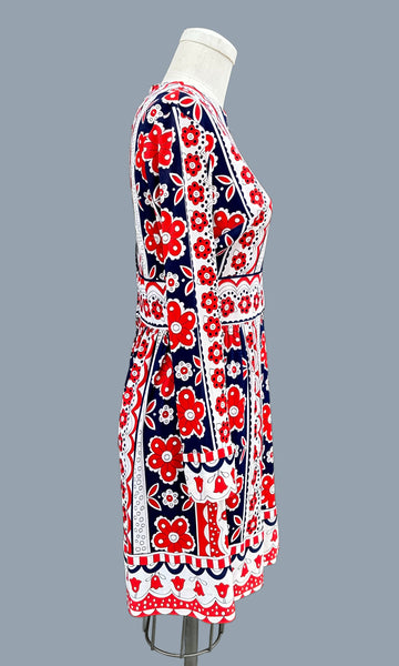 SHAWN JRS. PETITE Vintage 60s Mini Dress • Small
