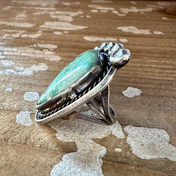 BEST FOOT FORWARD Vintage Handmade Large Ring Sterling Silver & Turquoise • Size 6 1/2